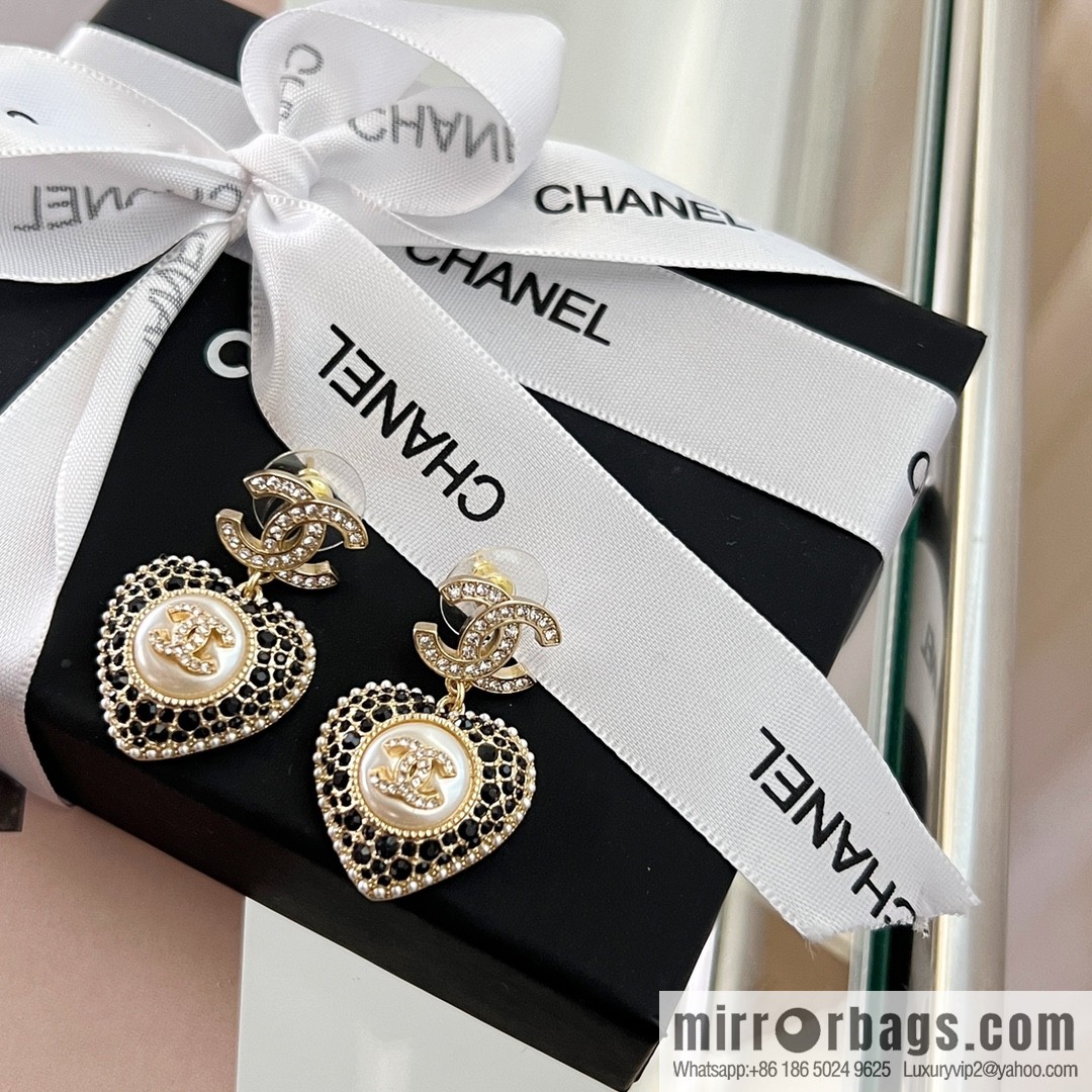 New ☑️ Chanel c2 double c full diamond peach heart love stud earrings