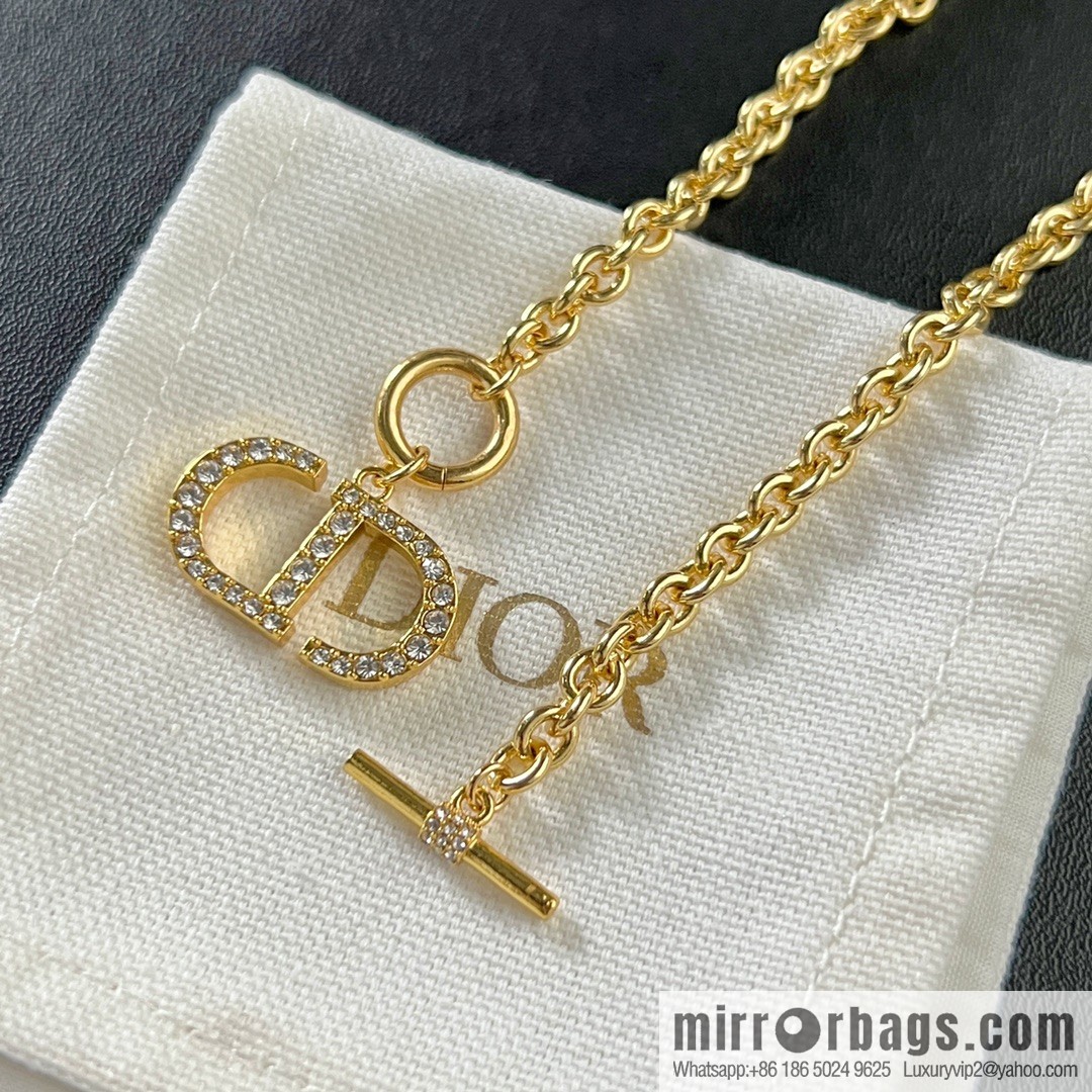 New ☑️ Dior CD necklace