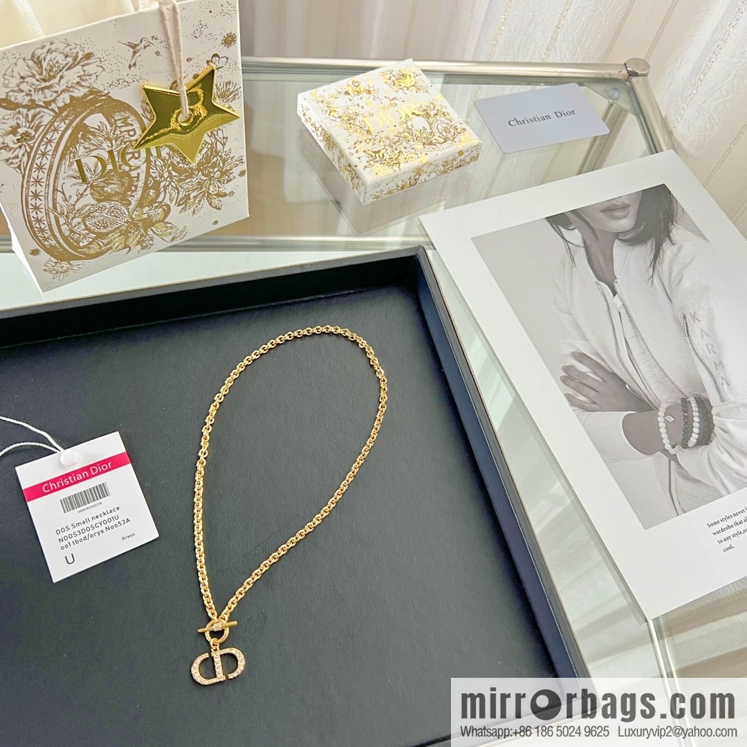 New ☑️ Dior CD necklace