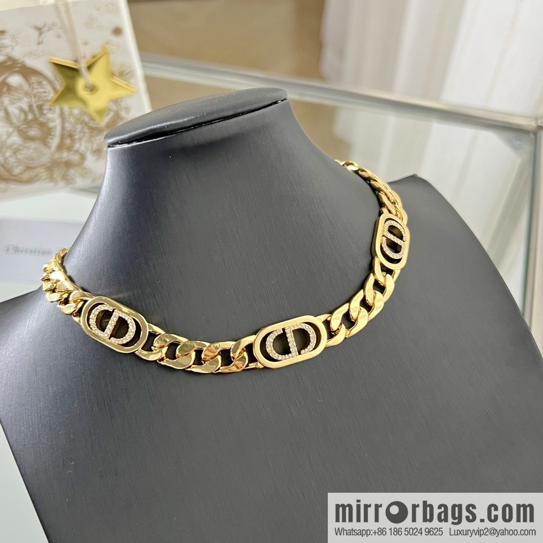 New ☑️ Dior CD necklace