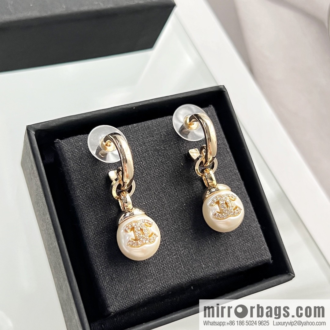 New ☑️ Chanel C2 double c pearl stud earrings
