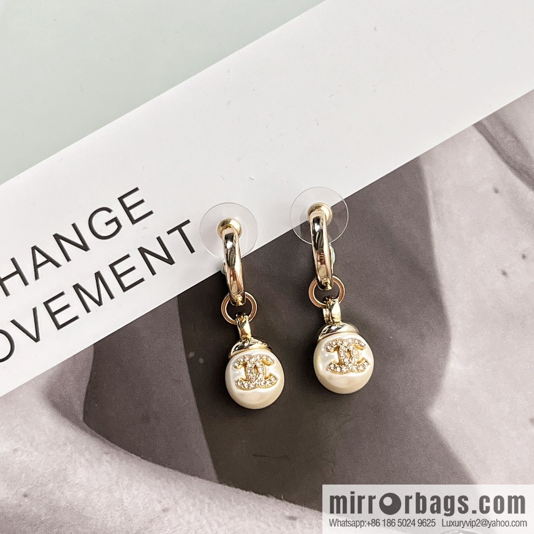 New ☑️ Chanel C2 double c pearl stud earrings