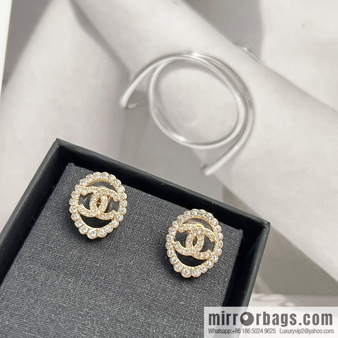 New ☑️ Chanel double c full diamond oval stud earrings