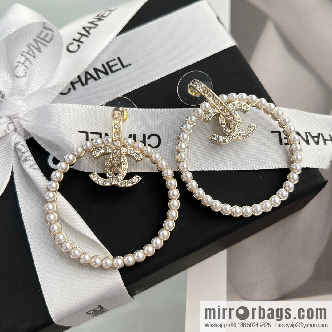 New ☑️ Chanel c2 double c round pearl stud earrings