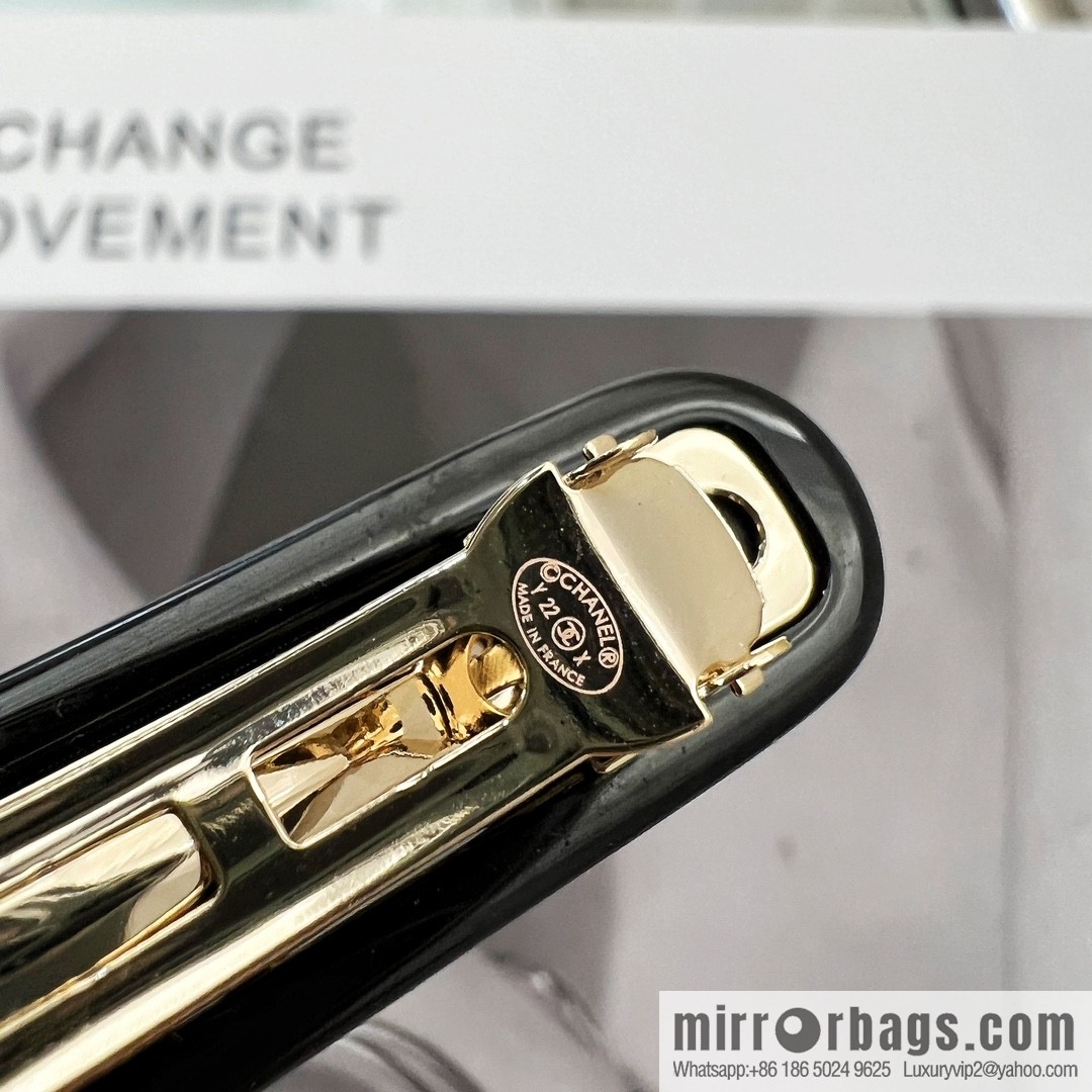 New ☑️ Chanel double c acrylic hairpin hairpin