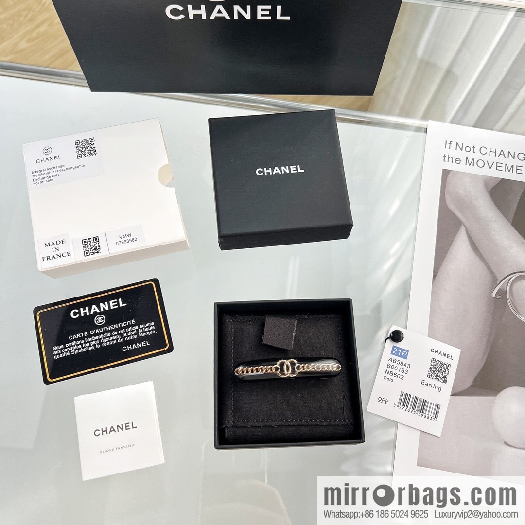 New ☑️ Chanel double c acrylic hairpin hairpin