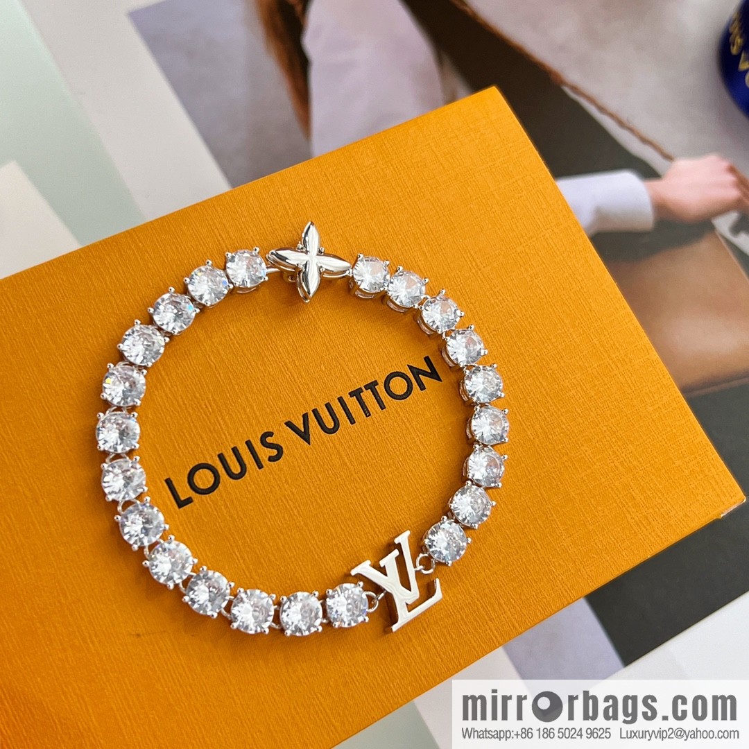 Louis Vuitton Louis Vuitton lv couple diamond bracelet