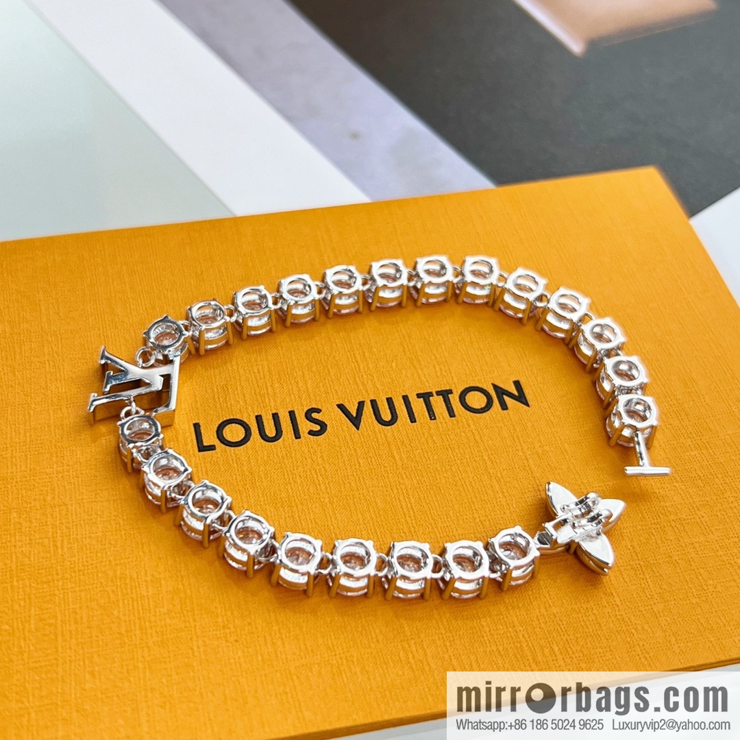 Louis Vuitton Louis Vuitton lv couple diamond bracelet