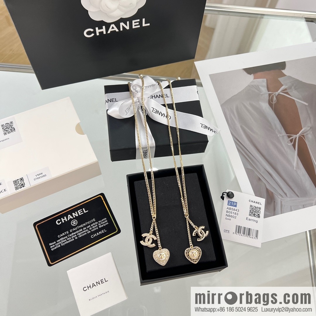 New ☑️ Chanel full diamond peach heart double c necklace