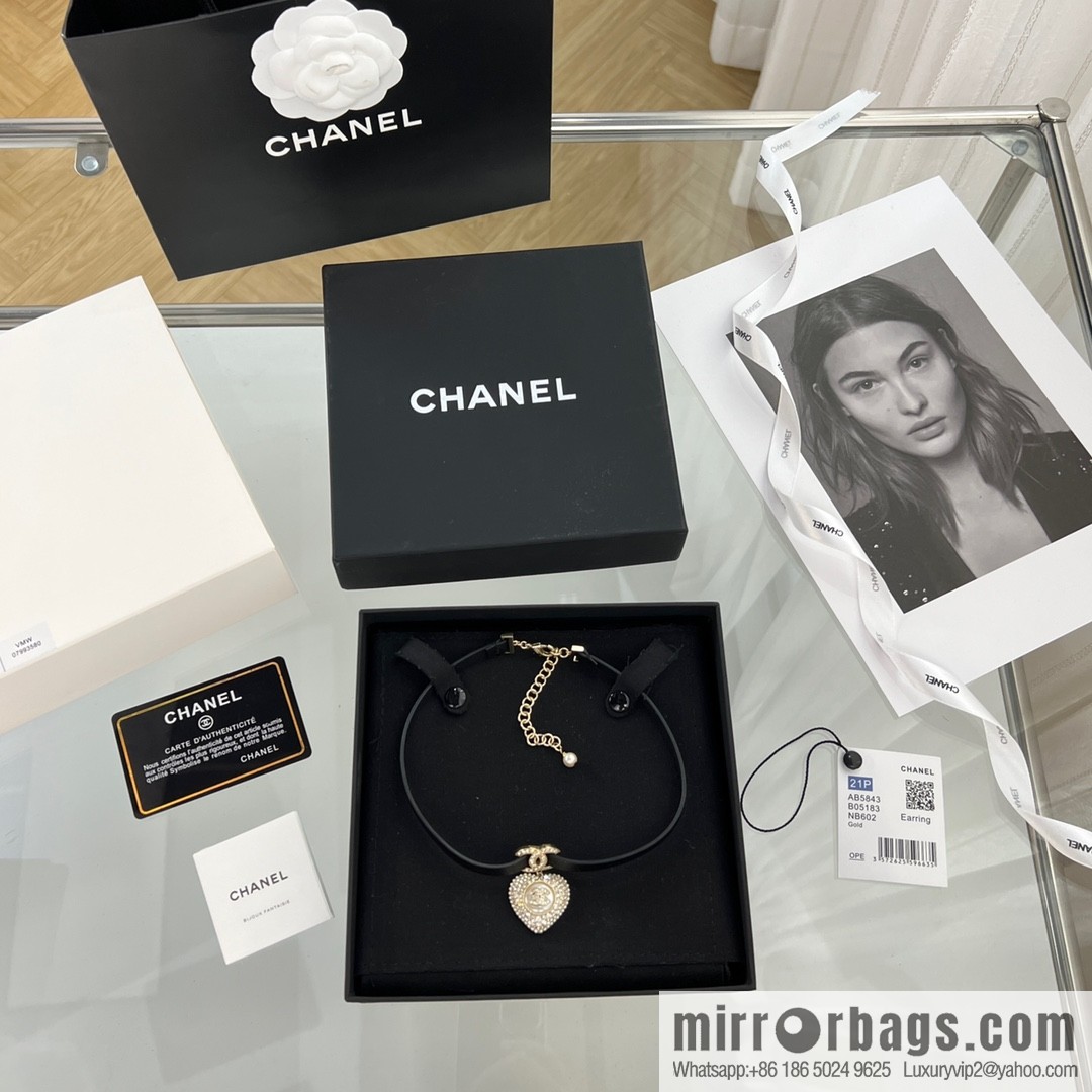 New ☑️ Chanel full diamond peach heart double c black leather rope necklace
