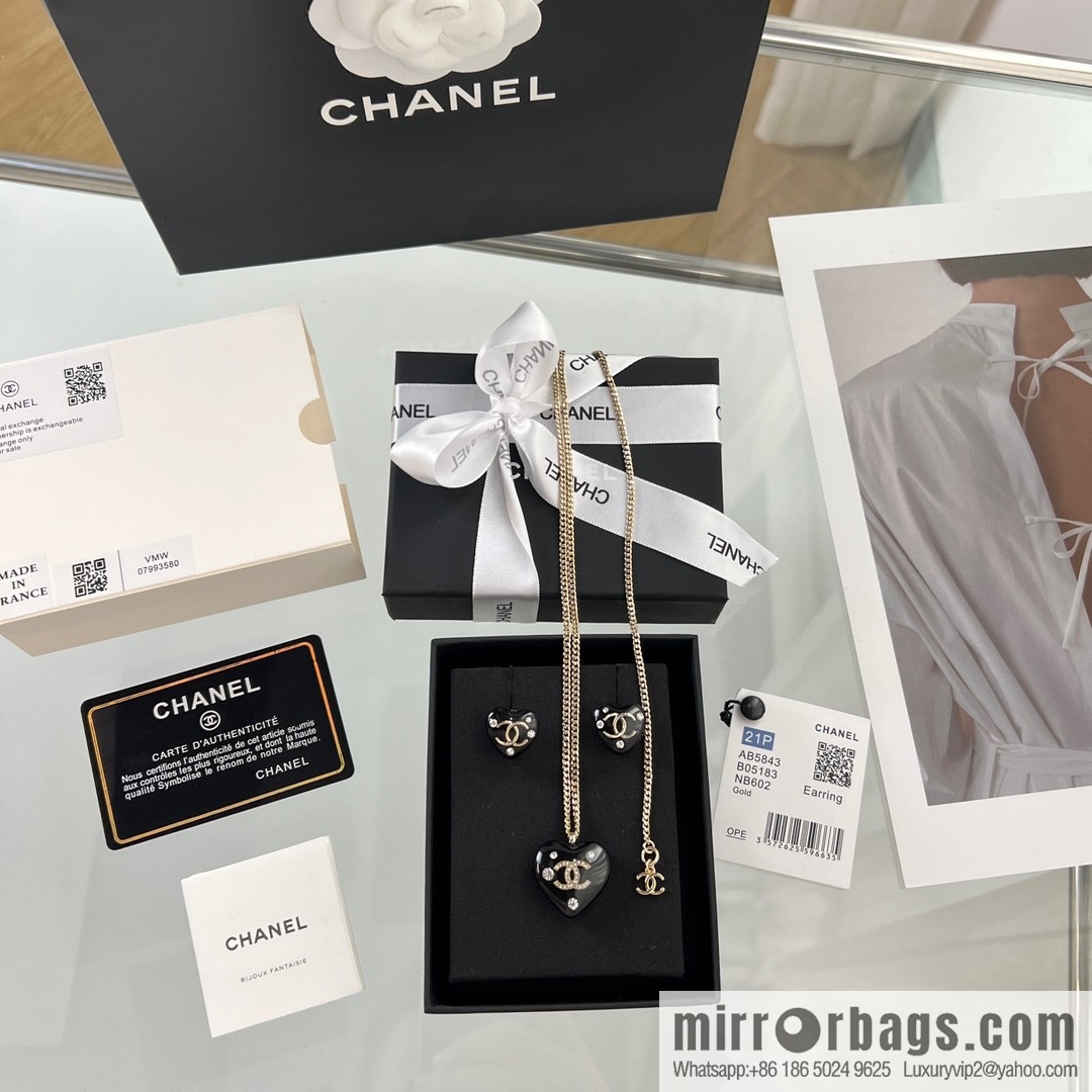 New ☑️ Chanel double c black peach heart love necklace earrings