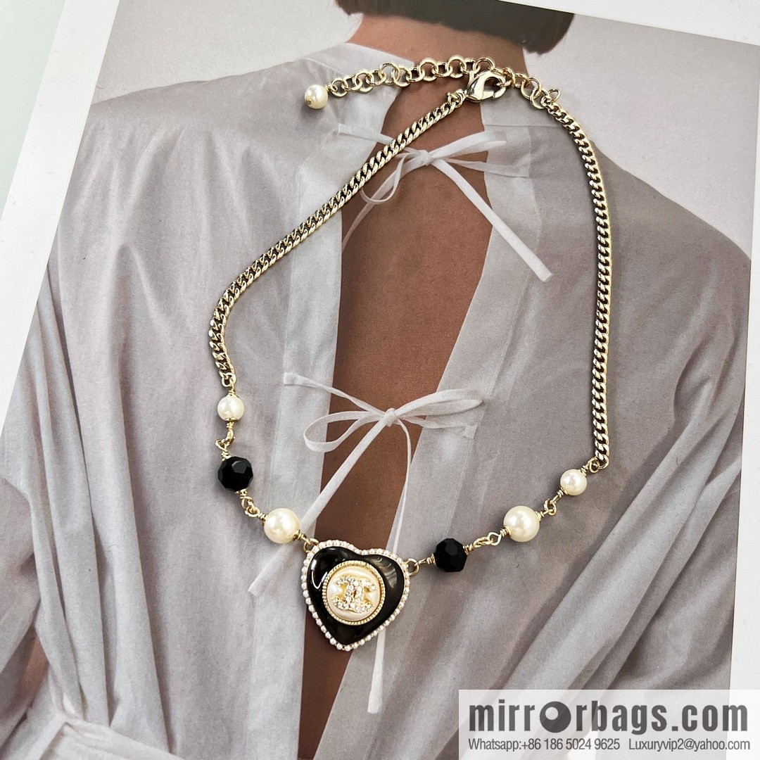 New ☑️ Chanel double c peach heart black diamond necklace