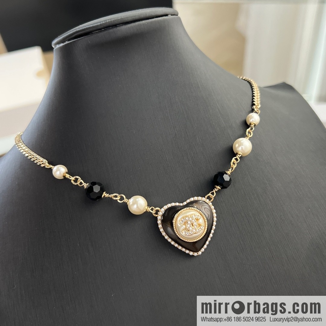 New ☑️ Chanel double c peach heart black diamond necklace