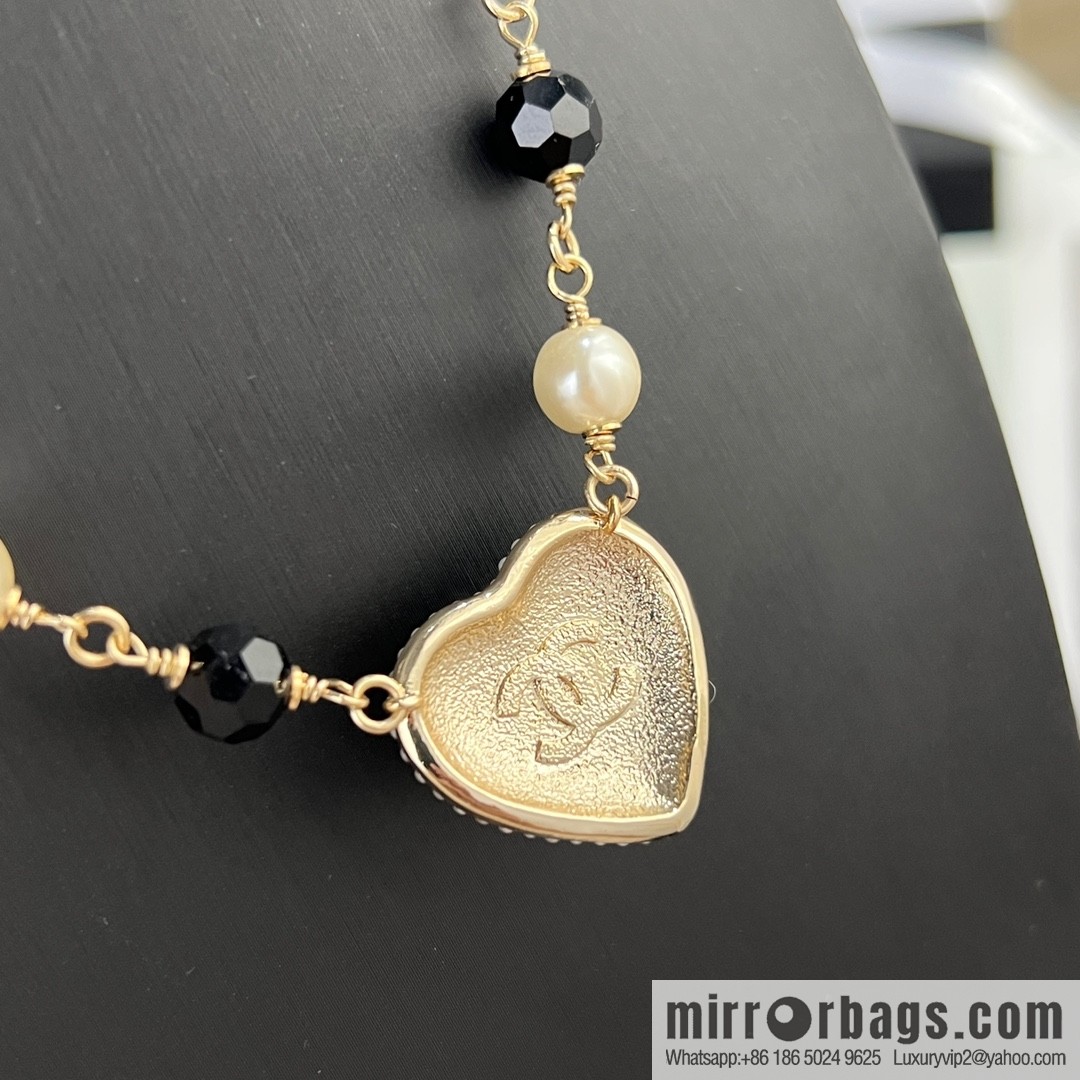 New ☑️ Chanel double c peach heart black diamond necklace