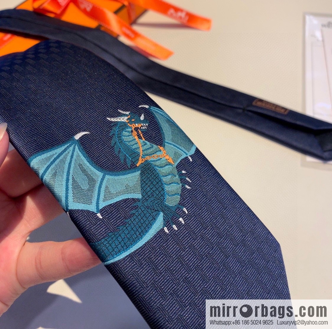 Hermes 100% Top Twill Silk Men's New Tie