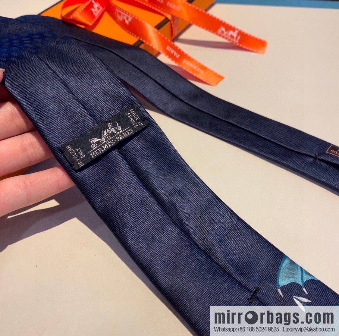 Hermes 100% Top Twill Silk Men's New Tie