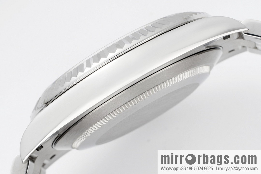 After repeated tempering, the Rolex log series watch 41MM3235 movement was created