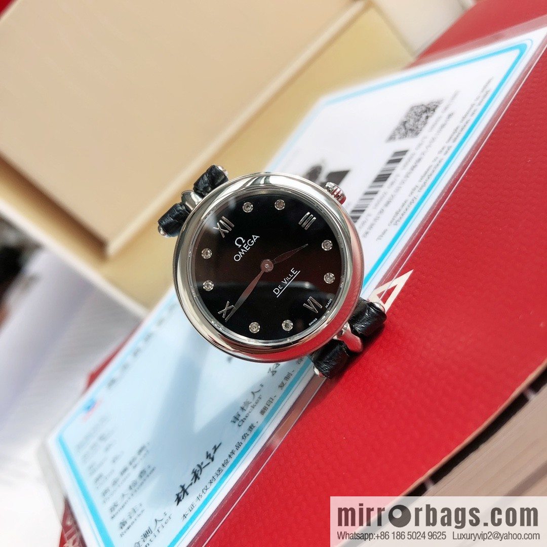 The Omega disc fly series belongs to the same Swiss quartz movement
