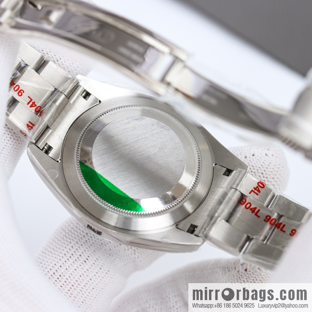 2022 New Rolex Oyster Perpetual Series 116034 39mm Commuter Watch