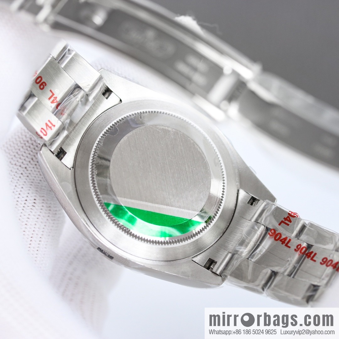 2022 New Rolex Oyster Perpetual Series 116034 39mm Commuter Watch