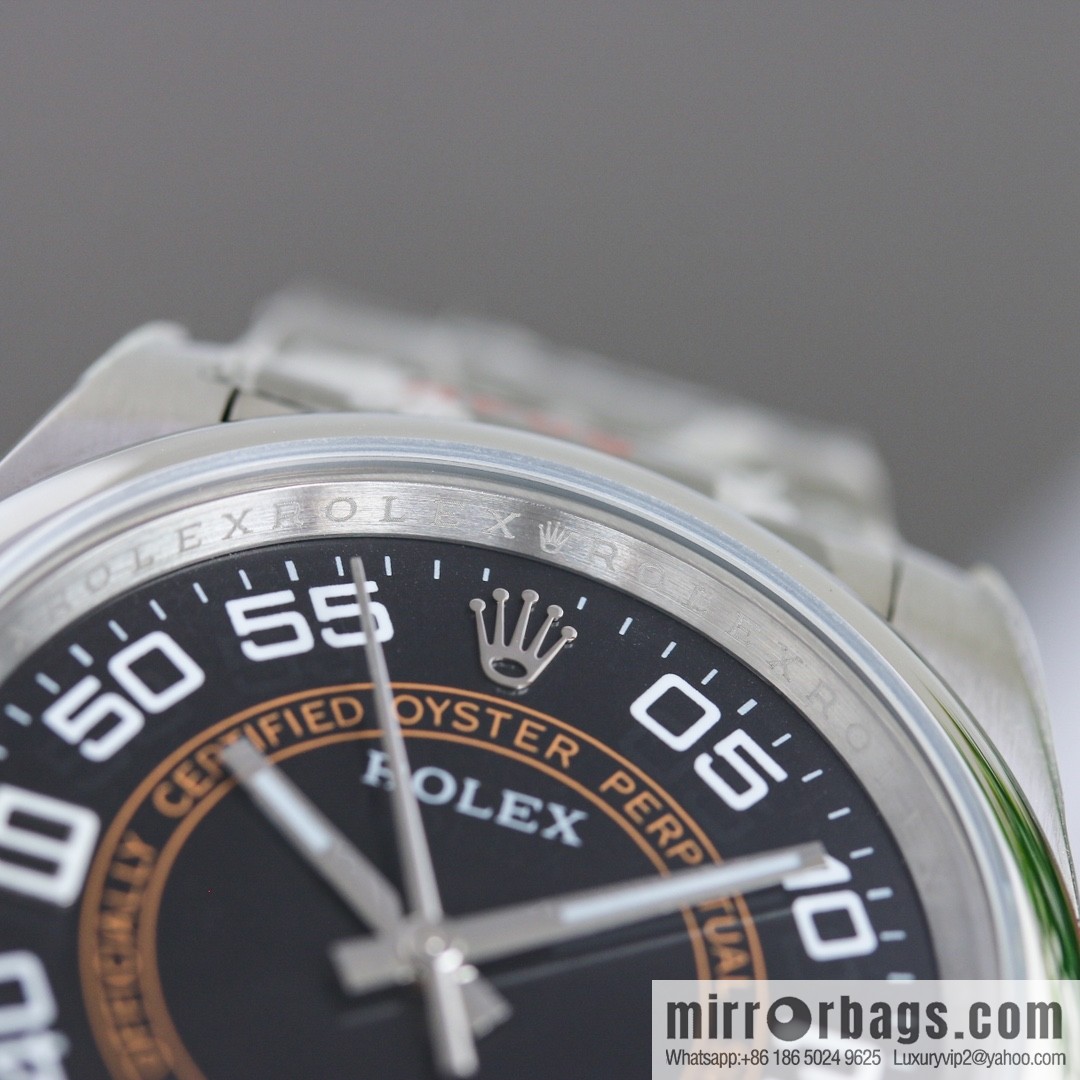 2022 New Rolex Oyster Perpetual Series 116034 39mm Commuter Watch