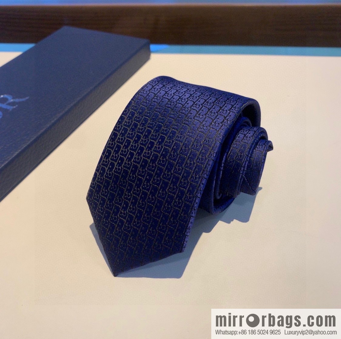 Dior 100% Top Handmade Custom CD Embroidered Tie