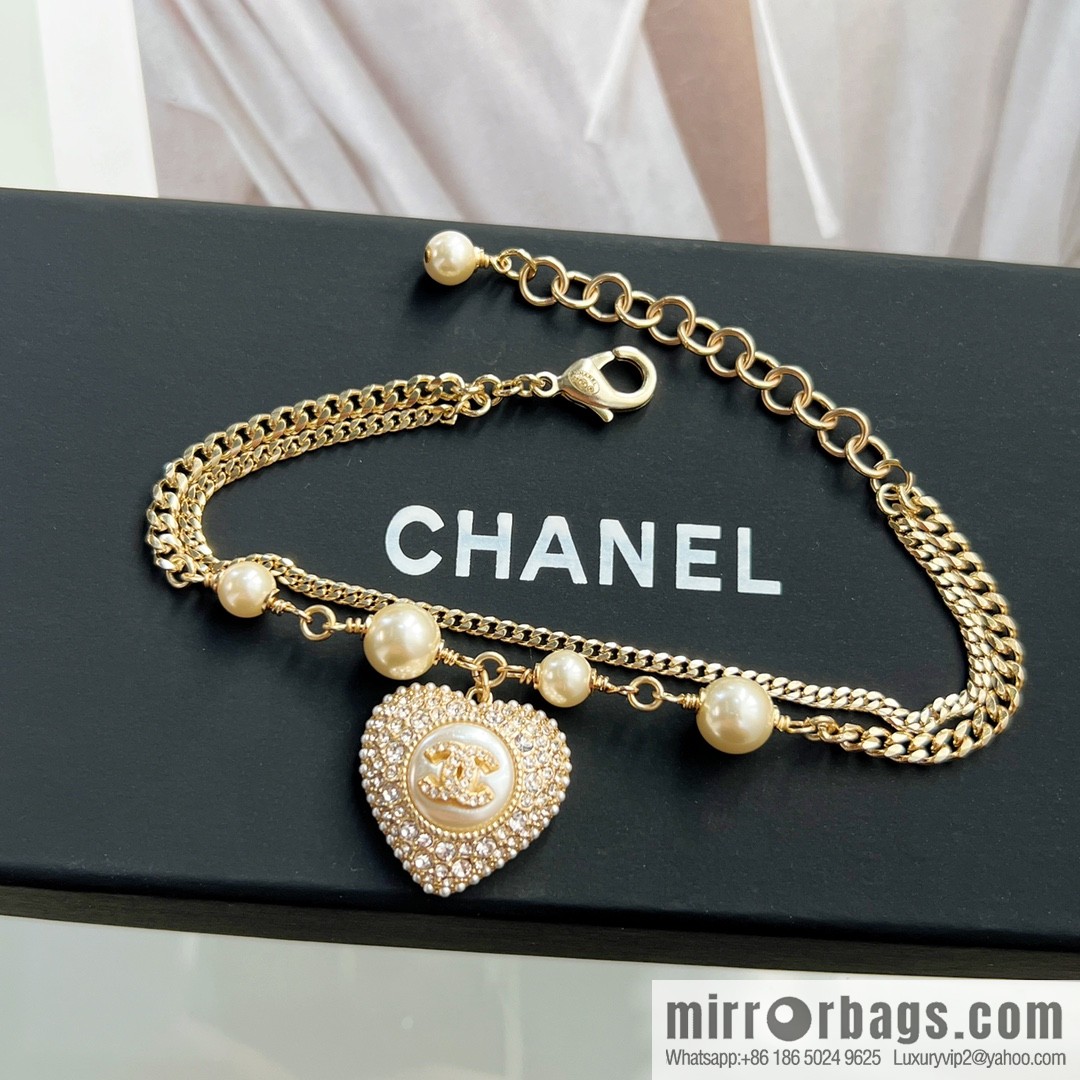 New ☑️ Chanel full diamond peach heart double c bracelet