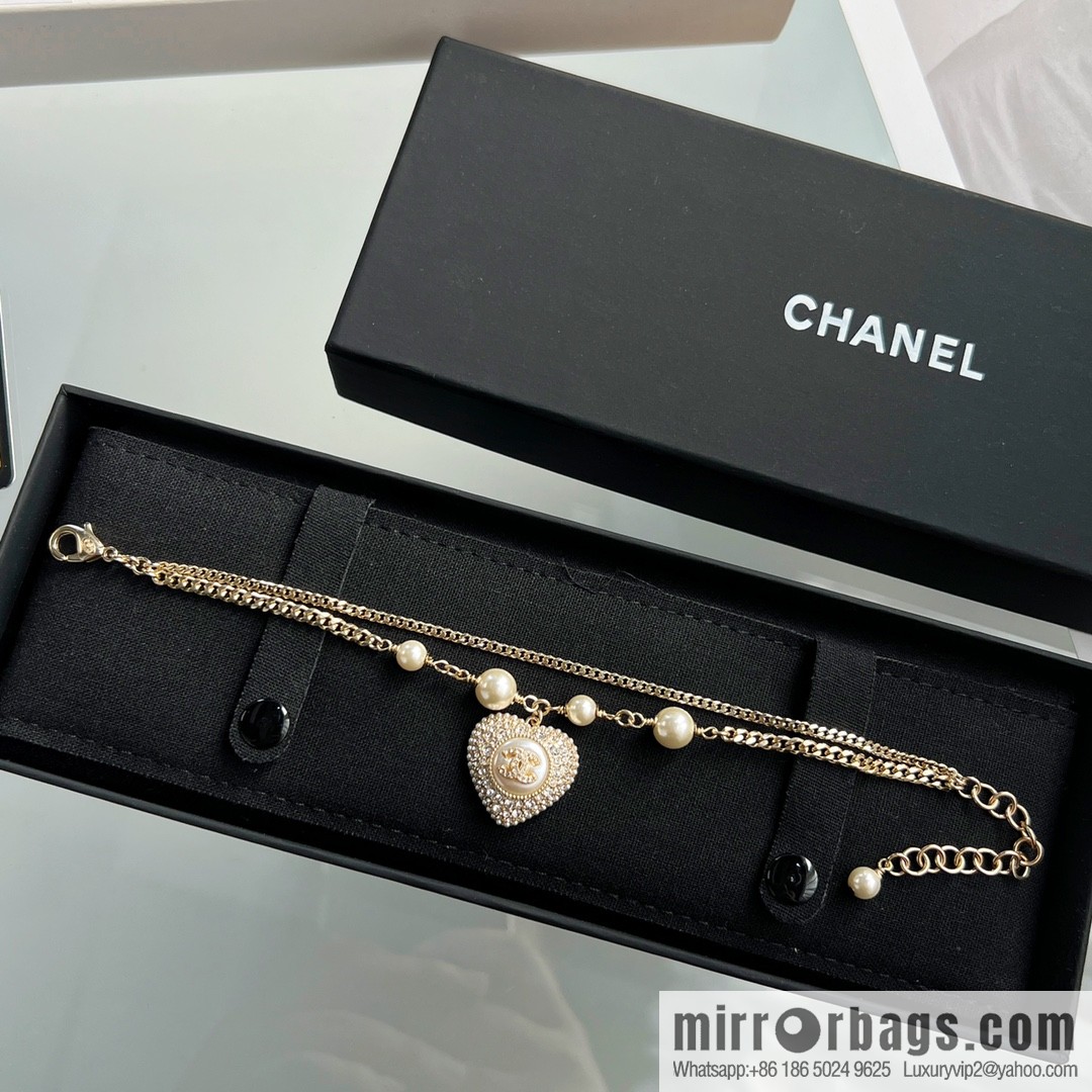 New ☑️ Chanel full diamond peach heart double c bracelet
