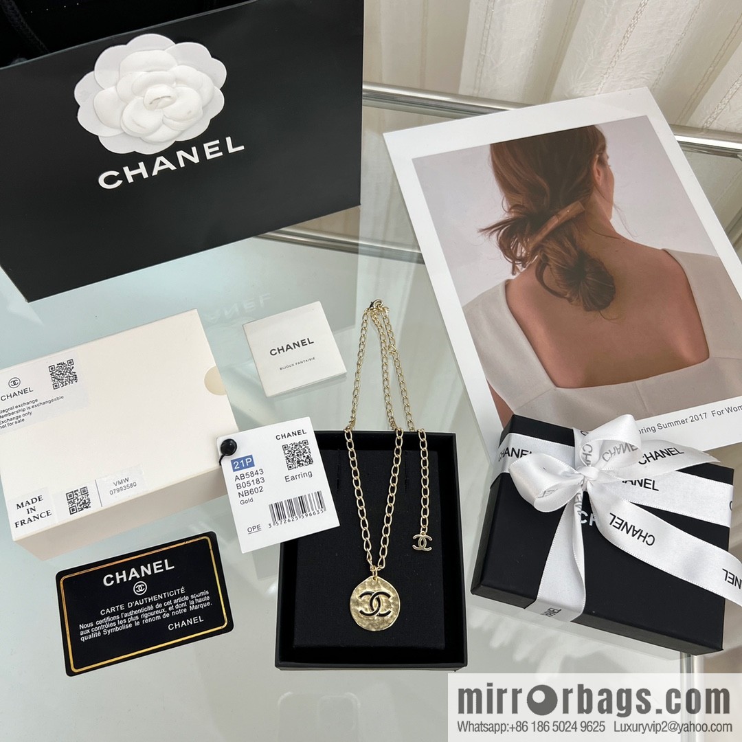 New ☑️ Chanel double c round necklace necklace
