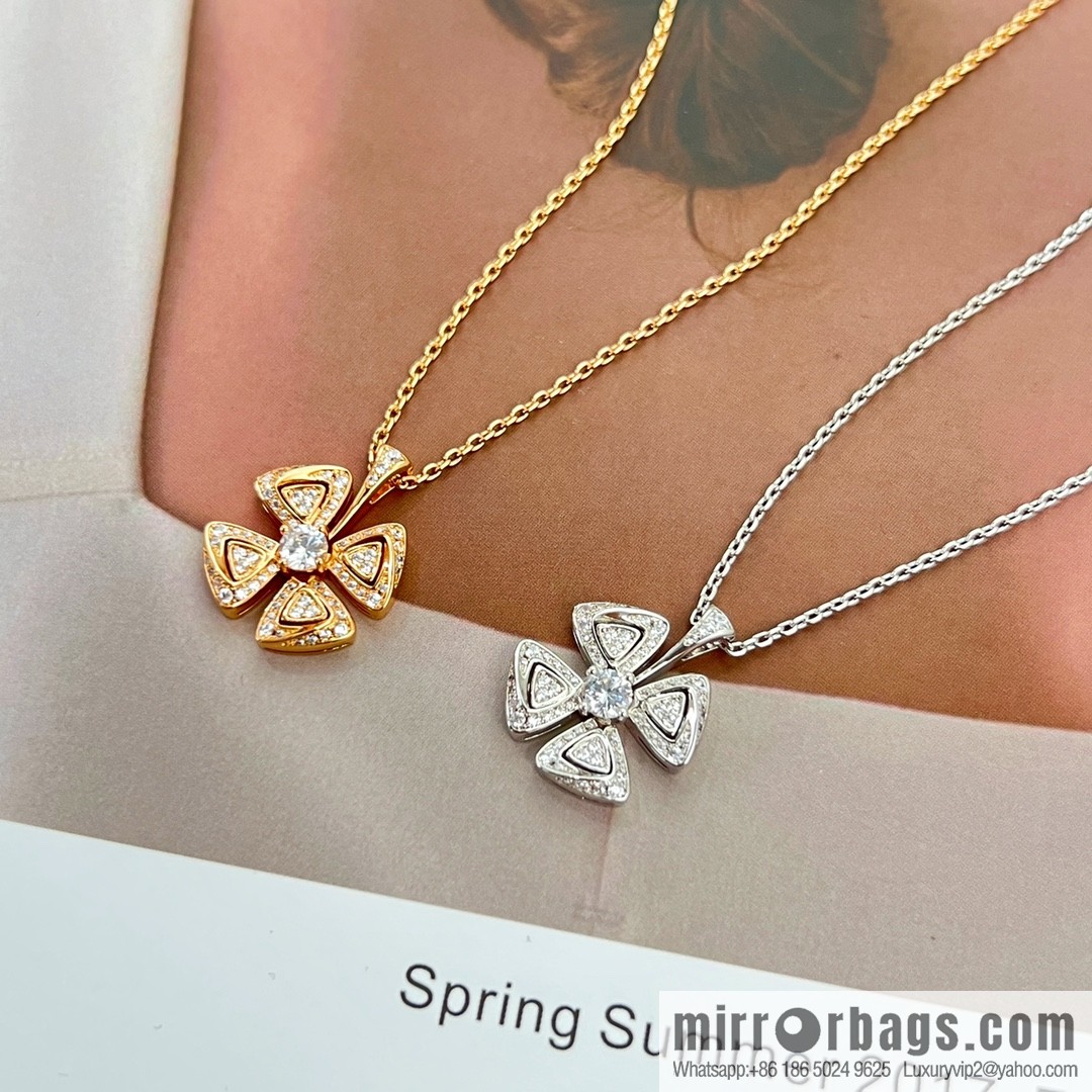 BVLGARI Bulgari series, four-leaf clover necklace