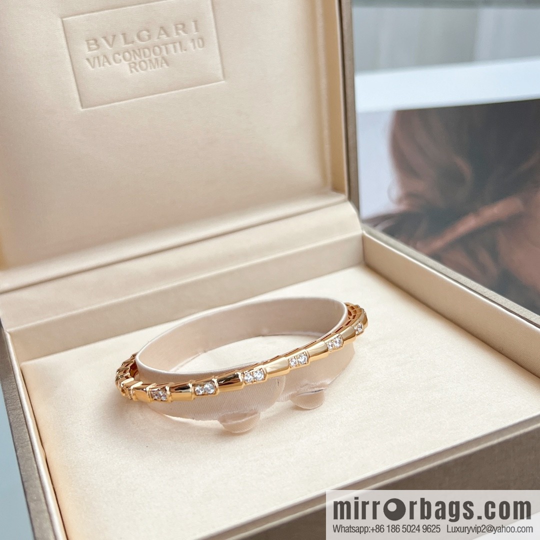 BVLGARI Bulgari SERPENTI VIPER series latest interval drill snake bone bracelet bracelet