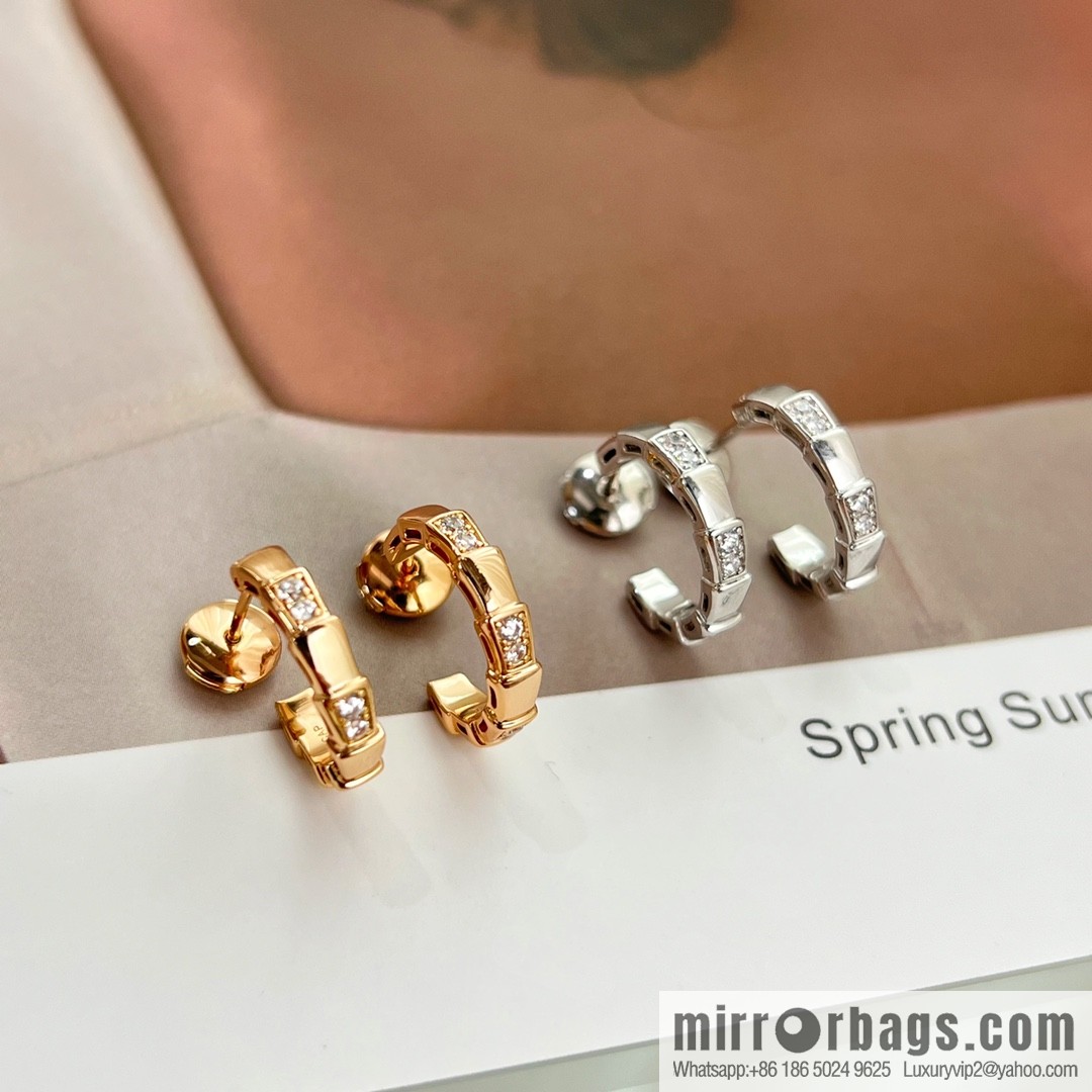 BVLGARI Bulgari SERPENTI VIPER series latest interval drill snake bone stud earrings