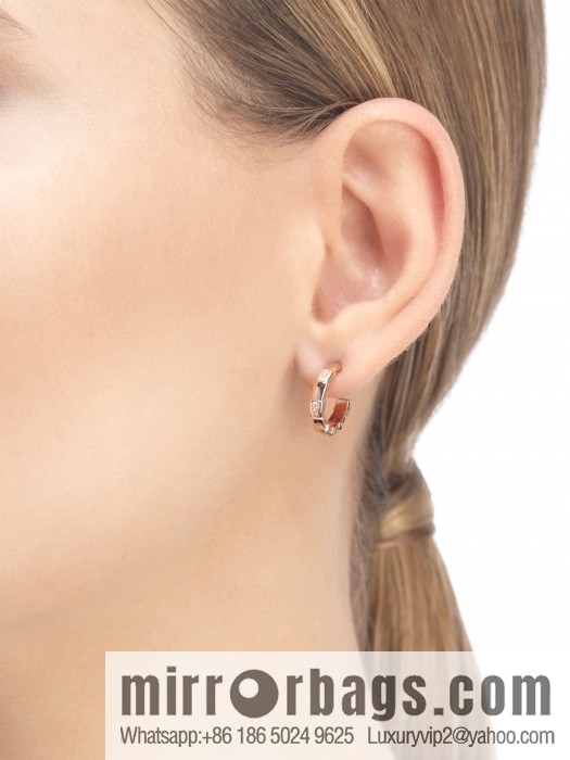 BVLGARI Bulgari SERPENTI VIPER series latest interval drill snake bone stud earrings