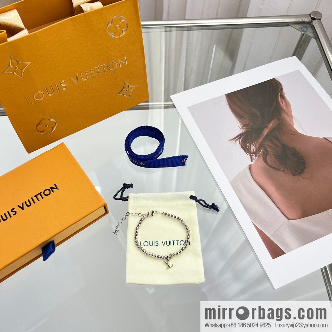 Louis Vuitton Louis Vuitton lv bead bracelet