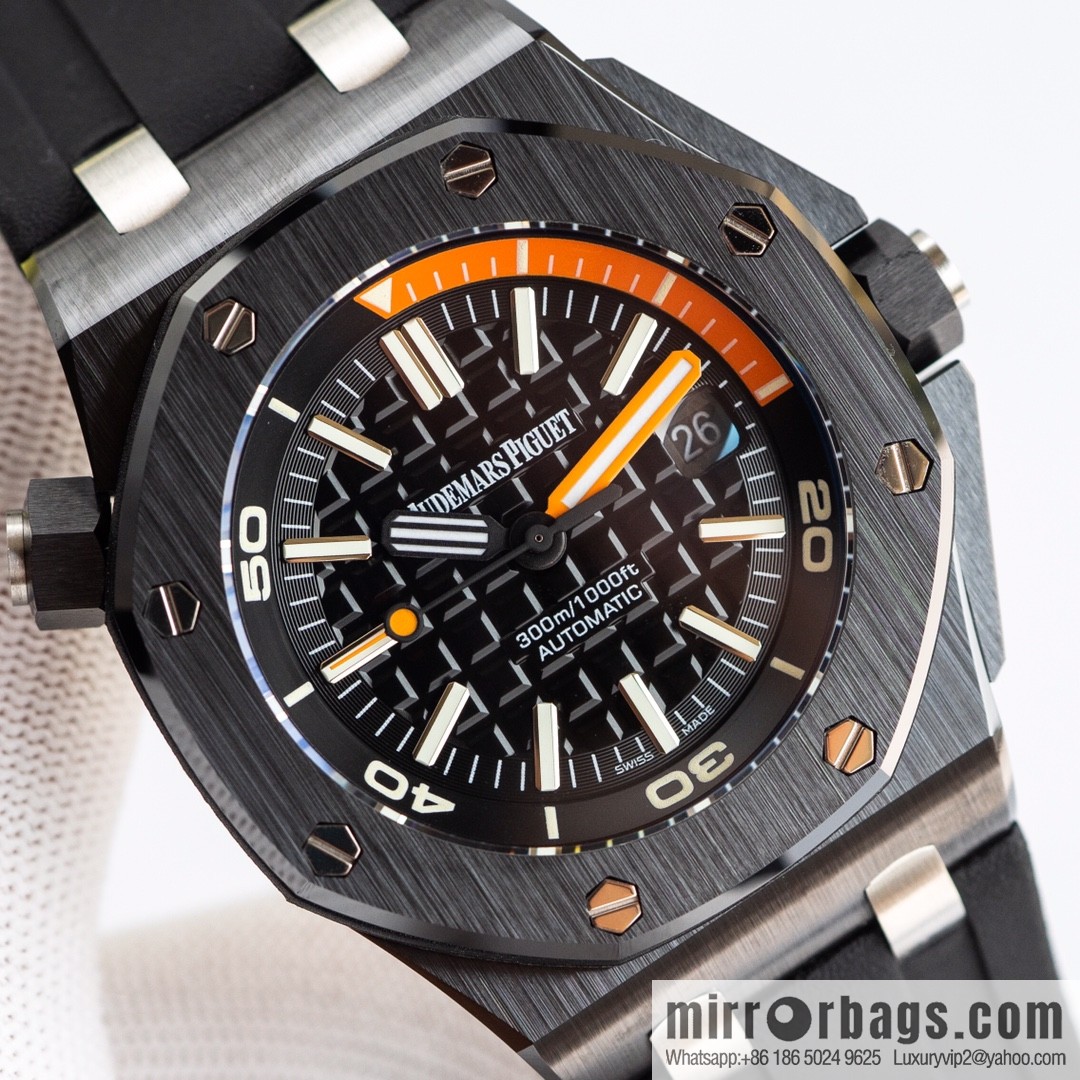 IP. FACTORY reinvents the legend - Audemars Piguet 15706 carbon fiber 3120 movement watch