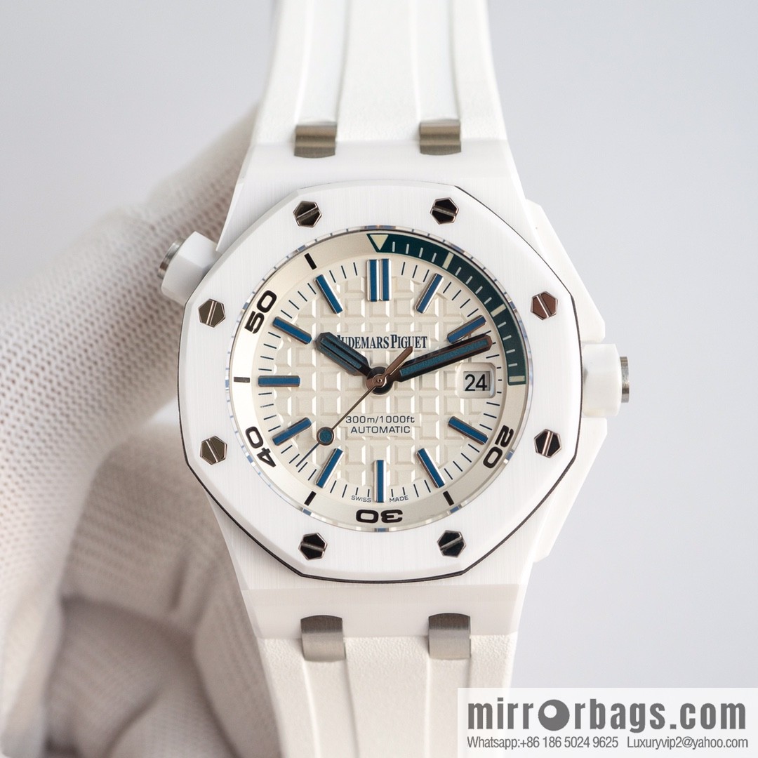 IP. FACTORY reinvents the legend - Audemars Piguet 15706 carbon fiber 3120 movement watch