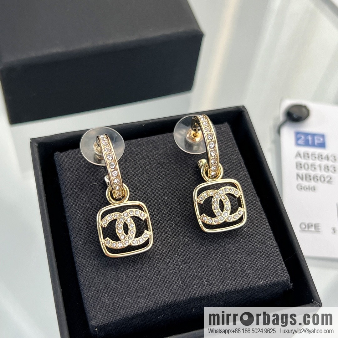 New ☑️ Chanel c2 double c square full diamond stud earrings