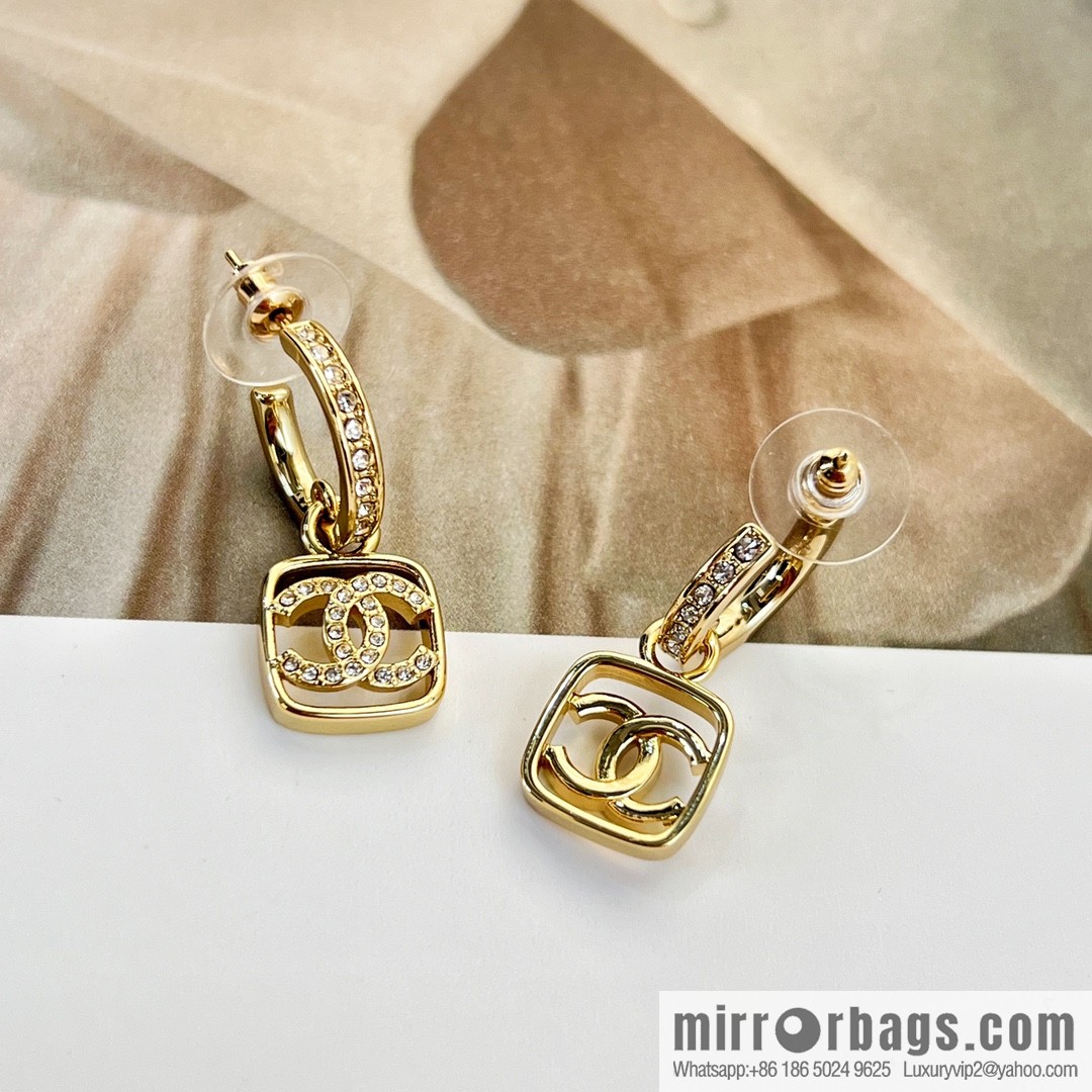 New ☑️ Chanel c2 double c square full diamond stud earrings