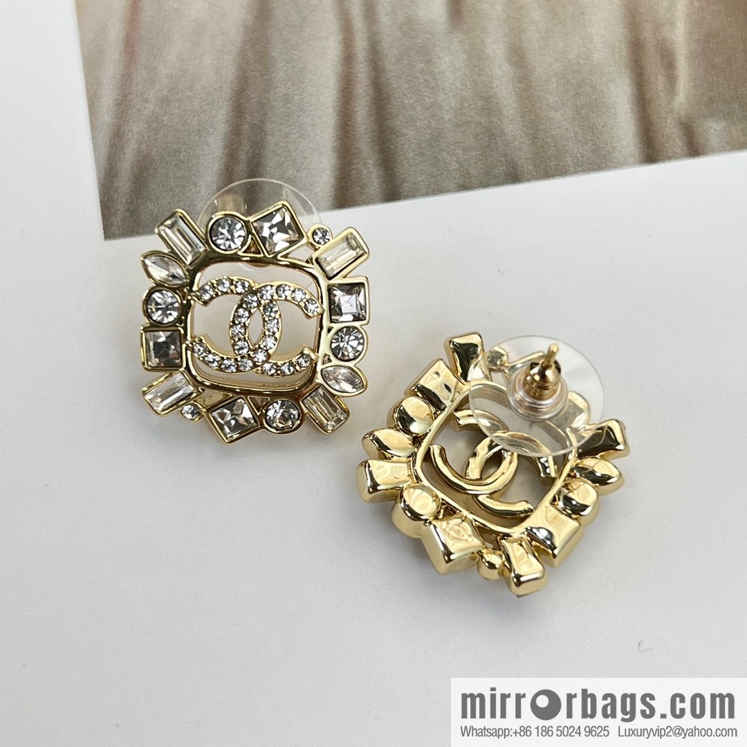 New ☑️ Chanel c2 double c square full diamond stud earrings