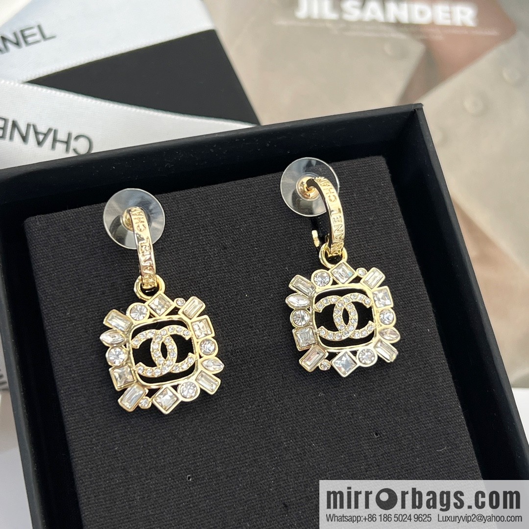 New ☑️ Chanel c2 double c square full diamond stud earrings