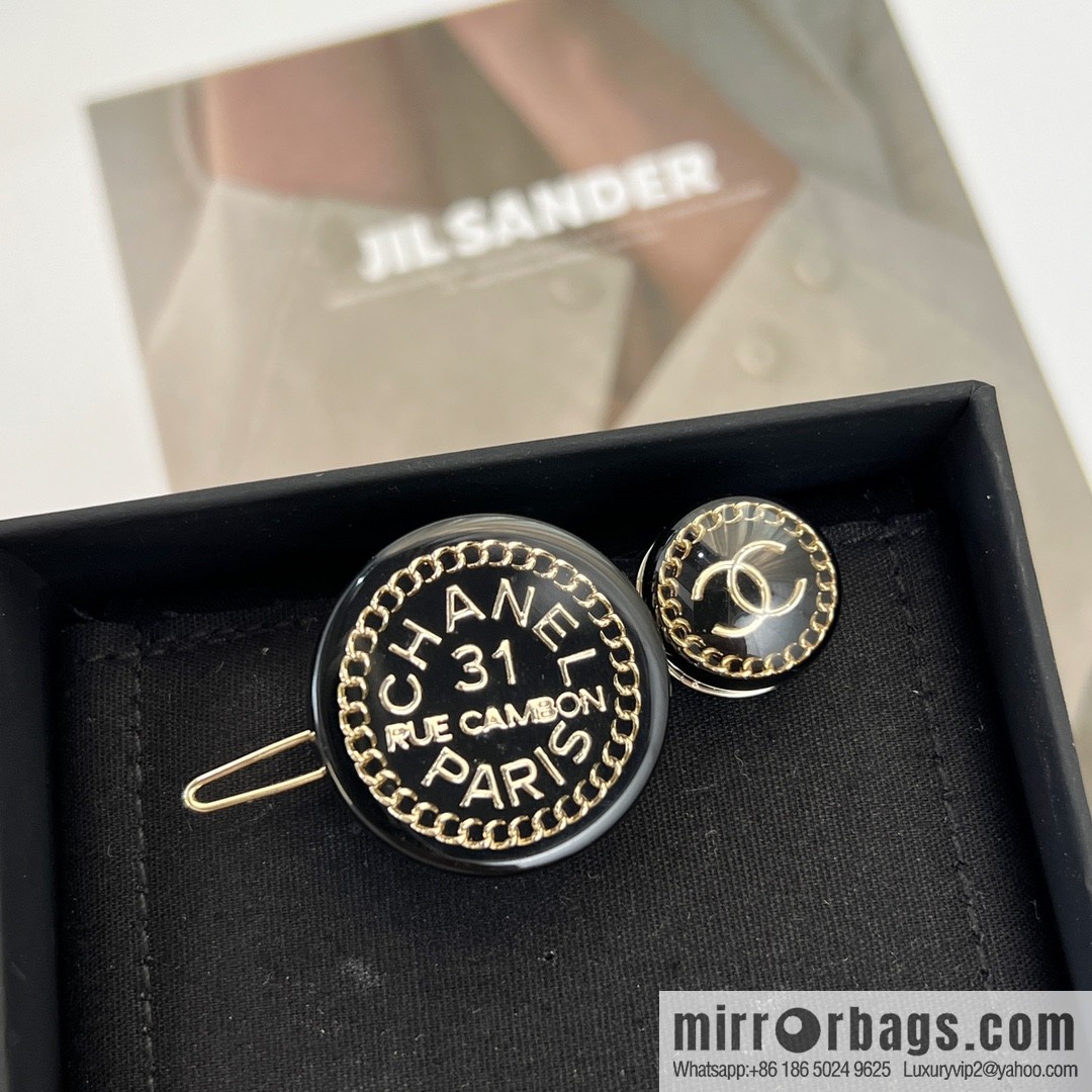 New ☑️ Chanel double c round acrylic letter hairpin hairpin