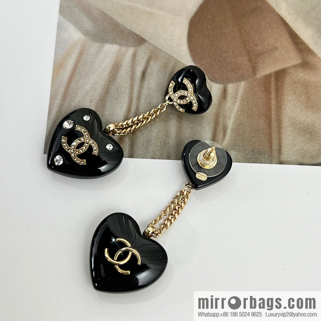 New ☑️ Chanel c2 double c black peach heart love stud earrings