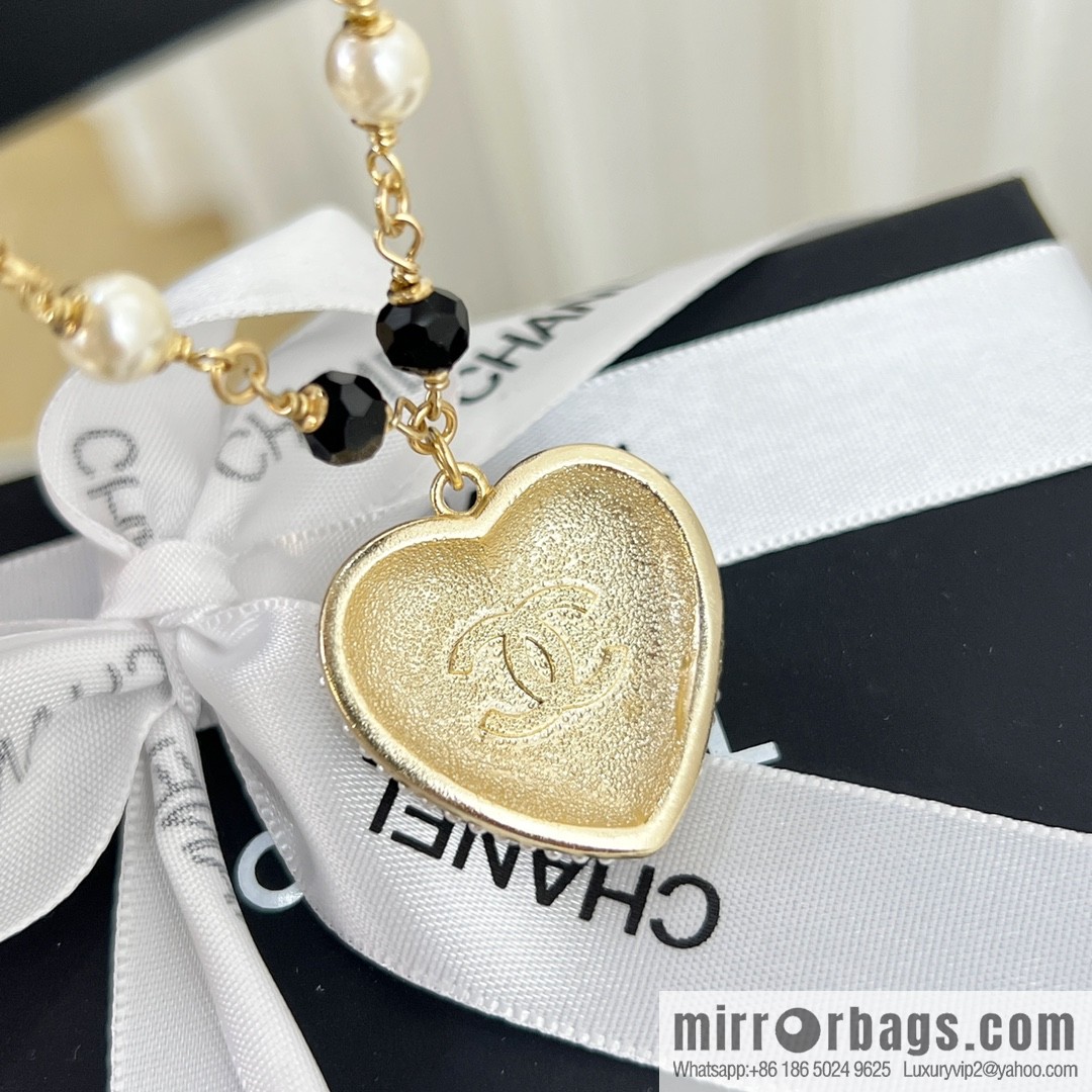 New ☑️ Chanel double c pearl peach heart love necklace