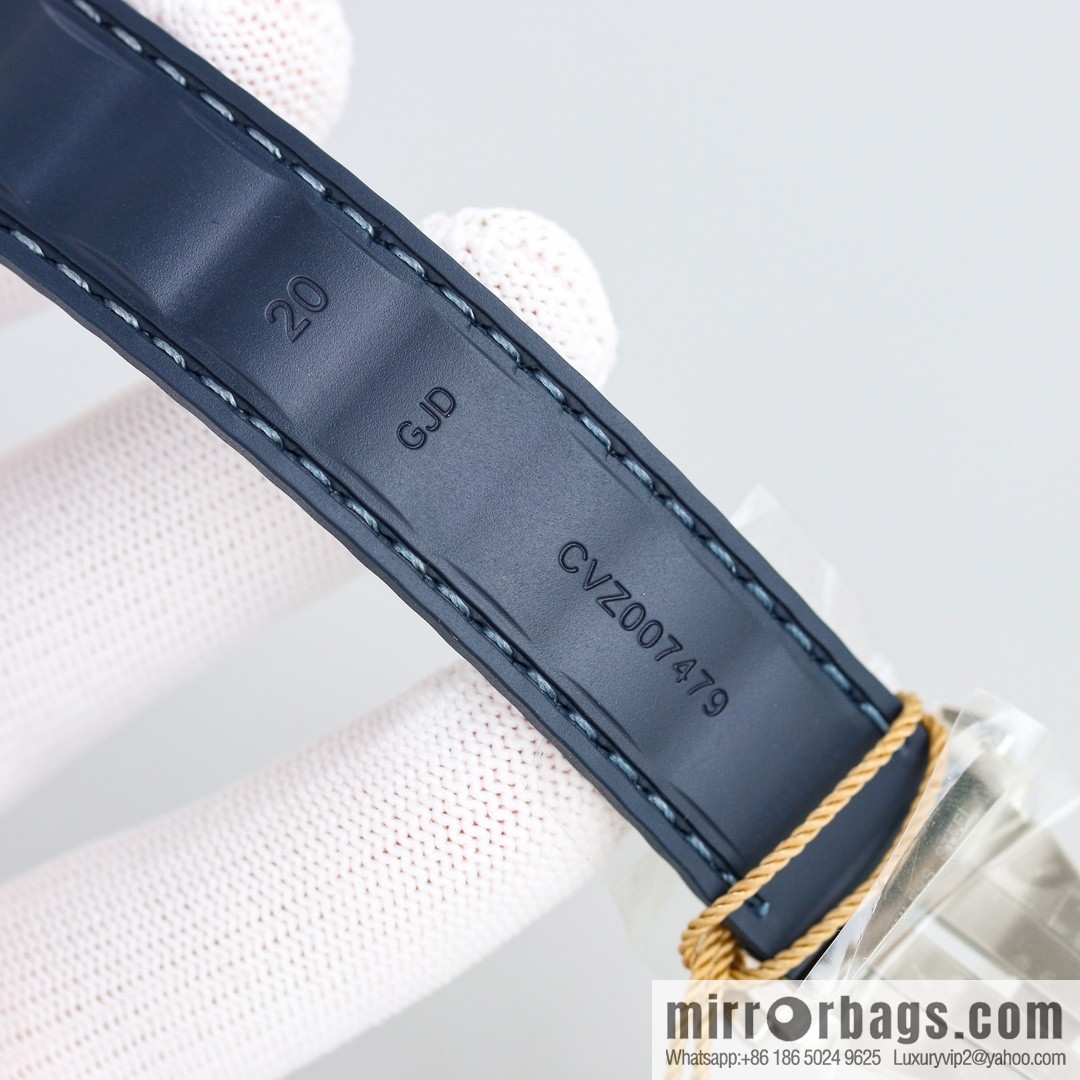 Seahorse 150m Aqua Terra Observatory 41mm 1: Market Exclusive Natural Tape