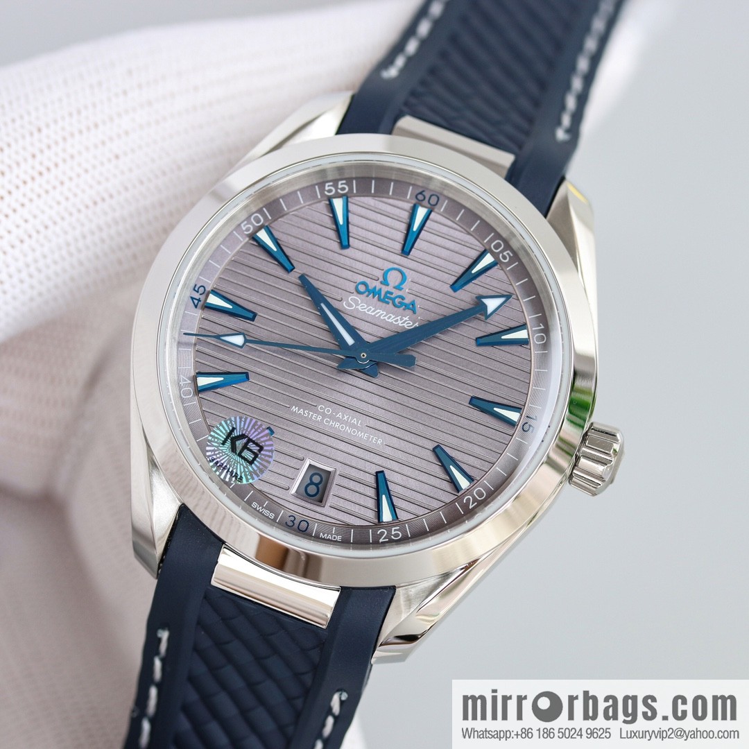 Seahorse 150m Aqua Terra Observatory 41mm 1: Market Exclusive Natural Tape