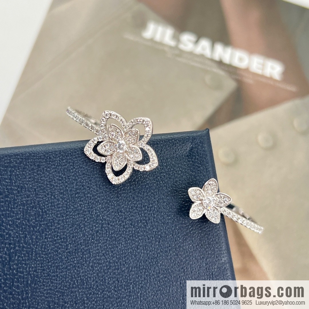 GRAFF Graff Full Diamond Flower Bracelet