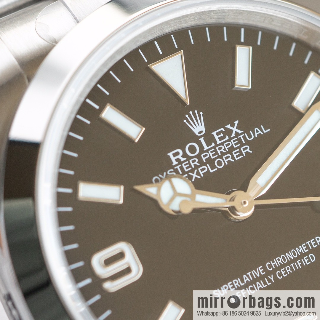 EW's new Rolex Explorer 36 series 1⃣ with Rolex's new 3230 movement watch