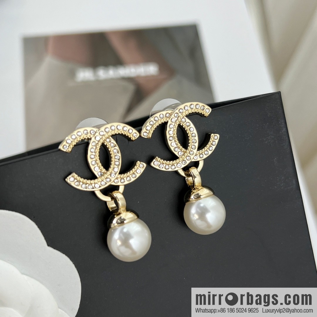 New ☑️ Chanel c2 double c pearl stud earrings