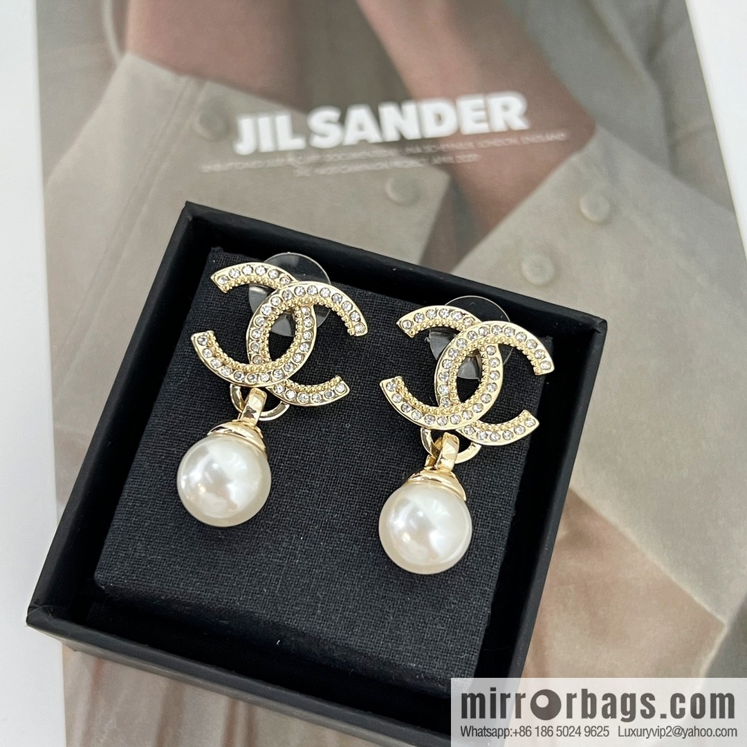 New ☑️ Chanel c2 double c pearl stud earrings