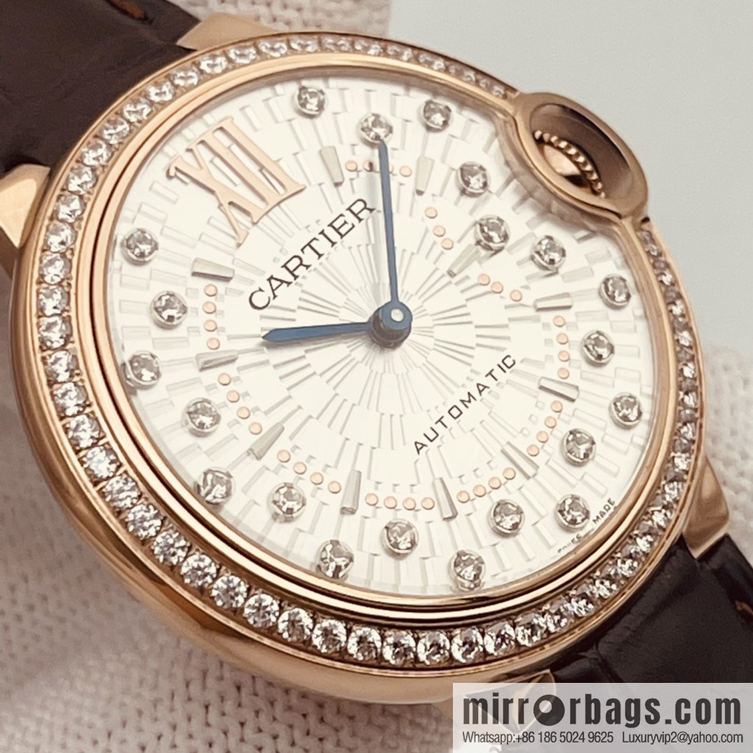 The latest exclusive Cartier Blue balloon 33mm and 36mm official website synchronization